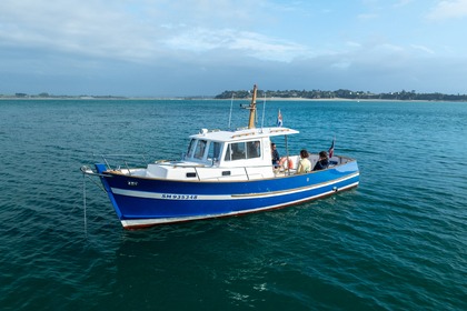 Noleggio Yacht a motore Rhea Marine 900 Saint-Malo
