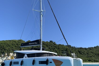 Charter Catamaran Lagoon Lagoon 42 Preveza