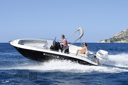 Hire Motorboat Orizzonti Calipso 620 Marseille