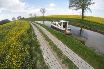 Rental Houseboats River Cruiser 39 Elblag