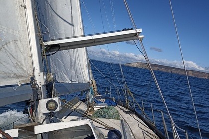 Location Voilier meta joshua Douarnenez