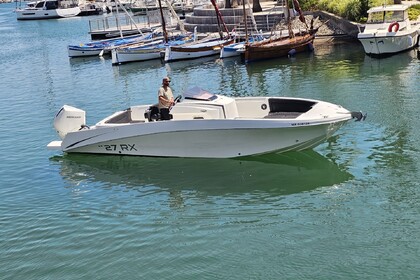 Rental Motorboat Pacific Craft 27 RX Fréjus