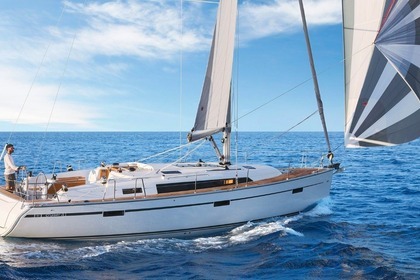 Charter Sailboat Bavaria 41 Cruiser Cascais