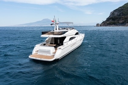 Noleggio Barca a motore Princess 65 fly Castellammare di Stabia