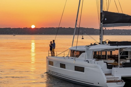 Aluguel Catamarã Lagoon 46 46 FLY Lisboa