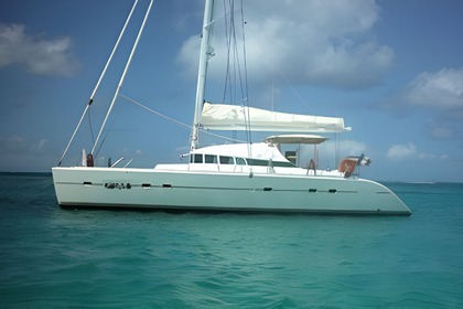 Charter Catamaran Lagoon Lagoon 470 Sainte-Anne