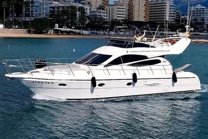 Location Bateau à moteur Yate Doqueve Majestic Exclusivo Marbella