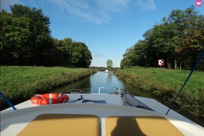 Rental Houseboats Snaily 324 CE Chagny