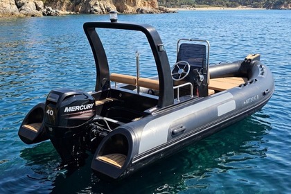 Hyra båt Båt utan licens  Navigandoperlelba Gommone 5 mt Portoferraio