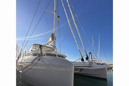 Rental Catamaran  Lagoon 60 Split