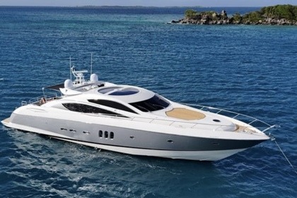 Noleggio Yacht a motore Sunseeker 82 Predator Fajardo