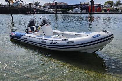Location Semi-rigide Valiant Luxury Piana