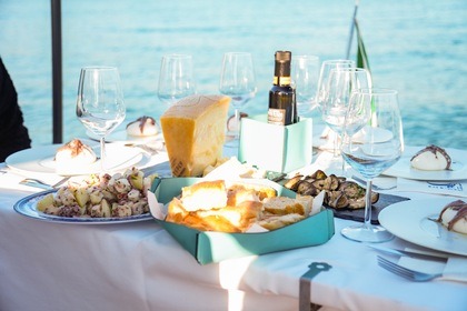 Alquiler Lancha Portofino Tour Privato 10 ore Cinque Terre