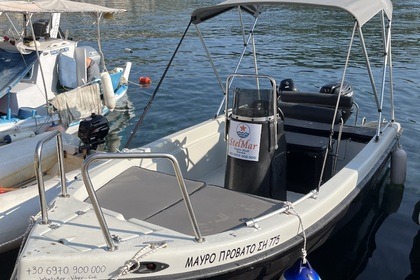 Charter Motorboat Assos 460 Paxi