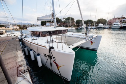 Noleggio Catamarano LAGOON 400 S2 Furnari