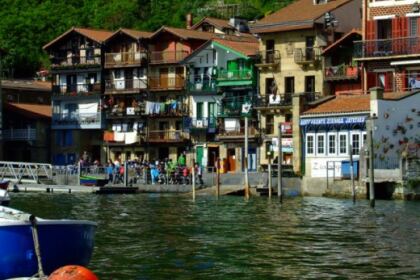 Alquiler Velero BENETEAU FIRST 40.7 Pasajes