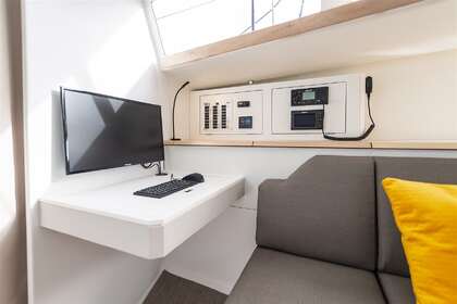 Verhuur Zeilboot Pogo Structures Pogo 44 Lanzarote