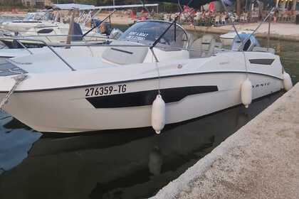 Charter Motorboat Cayman Yacht 585 Okrug Gornji