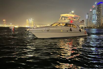 Miete Motoryacht Sea Ray Sea Ray 63ft Dubai