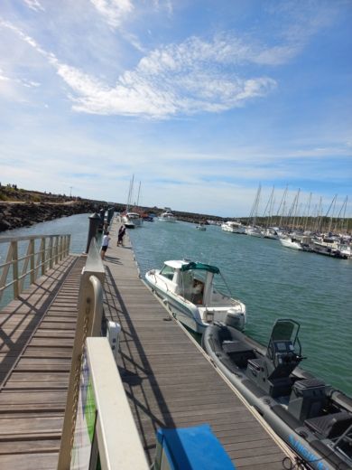 Les Sables-d'Olonne Motorboat Ocqueteau espace 595 alt tag text