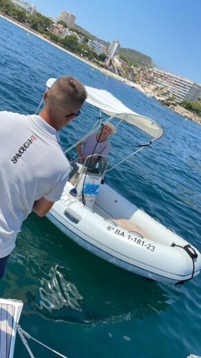 Palma di Maiorca Sailboat Bavaria CRUISER 40S alt tag text