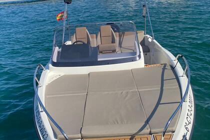 Location Bateau à moteur Quicksilver 750 Garrucha