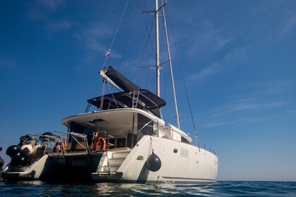 Miete Katamaran  Lagoon 450 Fly Athen