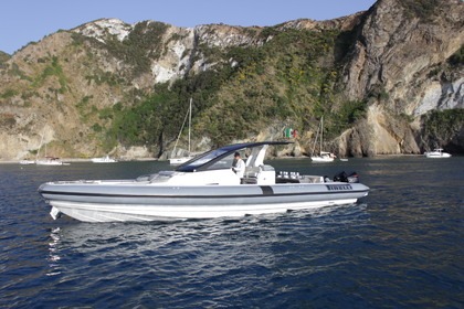 Verhuur RIB Pirelli WALKAROUNDS 42 Porto Cervo