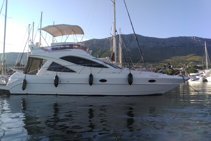 Rental Motor yacht Palm Marine Islander 42 (refit 2022) Kaštel Gomilica