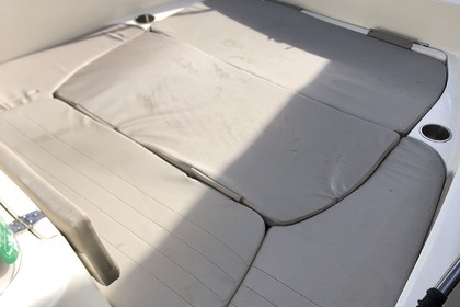 Location Bateau à moteur Quicksilver Activ 605 Open Carry-le-Rouet