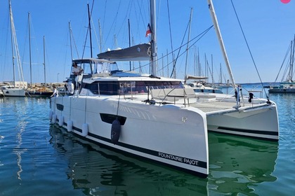 Location Catamaran Fountaine Pajot Astréa 42 Hyères
