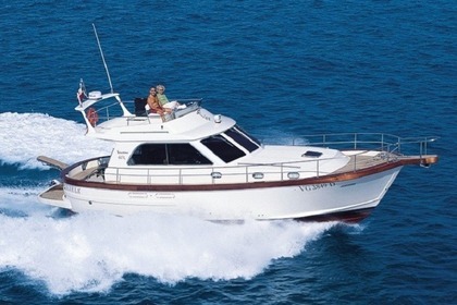 Miete Motorboot SCIALLINO 40 Fly Metropolitanstadt Cagliari