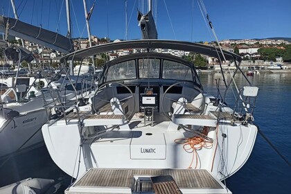 Charter Sailboat  Hanse 418 Murter