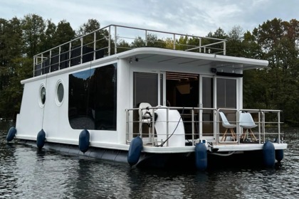 Hire Houseboat Trimaran Houseboat Buchholz