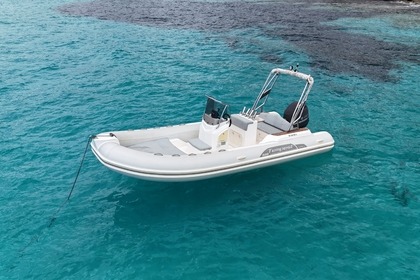 Rental RIB CAPELLI Tempest 626 Saint-Florent
