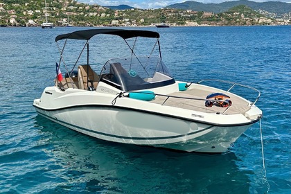 Hire Motorboat Quicksilver Activ 605 Sundeck Mandelieu-La Napoule