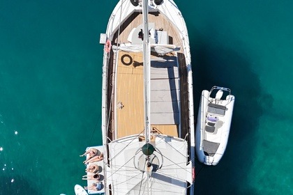 Miete Gulet Custom made 100ft Performance Sailing Yacht Split