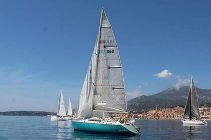 Miete Segelboot Joubert et Nivelt Sélection 37 Marseille