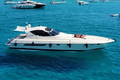 Hire Motor yacht Riva Riva Bahamas 60 Special Gallipoli