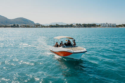 Alquiler Neumática V2 V2 7.0 Puerto de Alcudia