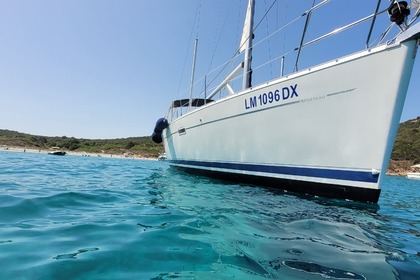 Noleggio Barca a vela Beneteau Oceanis Clipper 343 Santa Teresa di Gallura