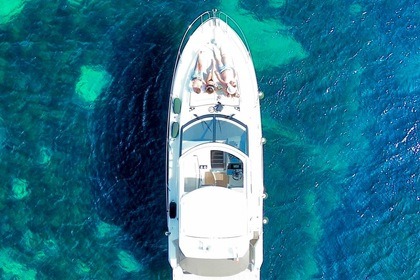 Hire Motorboat Jeanneau Leader 36 Sainte-Maxime
