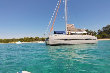 Verhuur Catamaran Beneteau CNB Excess 11 Saint-Tropez