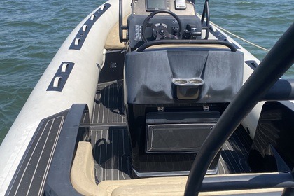 Rental RIB Highfield Sport Range 650 Arcachon
