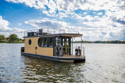 Rental Houseboats Nautilus Hausboote GmbH Nautiki maxi - führerscheinfrei Berlin