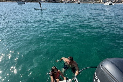 Alquiler Lancha Jeanneau Merry Fisher 895 Alicante