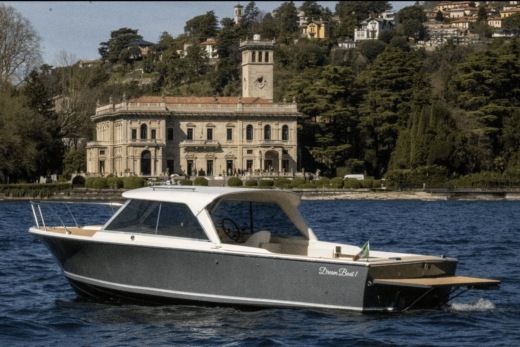 Motorboat Bertram Fischerman 25 Plattegrond van de boot