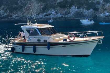 Miete Motorboot Fratelli Aprea Sorrento 32 Torre Annunziata