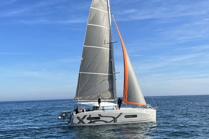 Alquiler Catamarán Beneteau Excess 11 Valencia