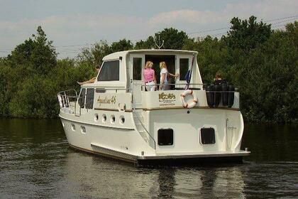 Charter Houseboat Aqualine 46 PH Heerenveen